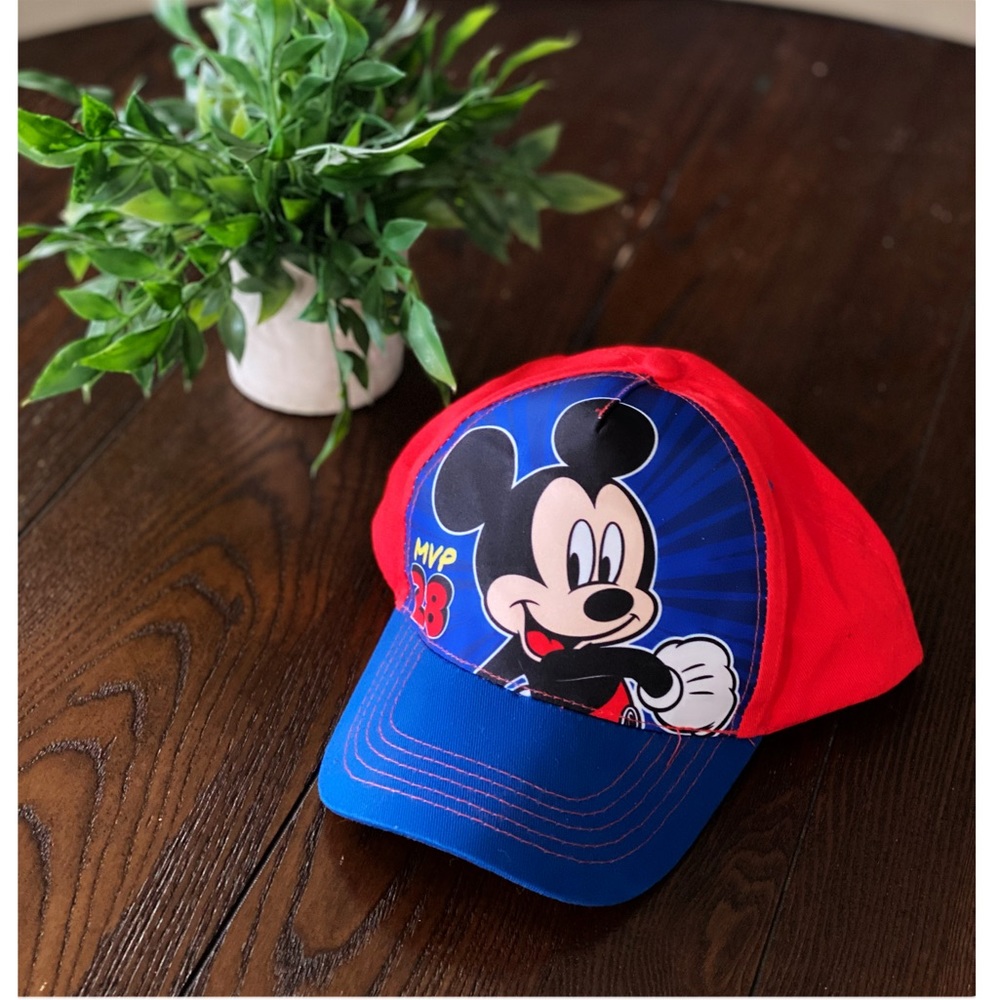 Disney Mickey Mouse Boy’s Hat NWT